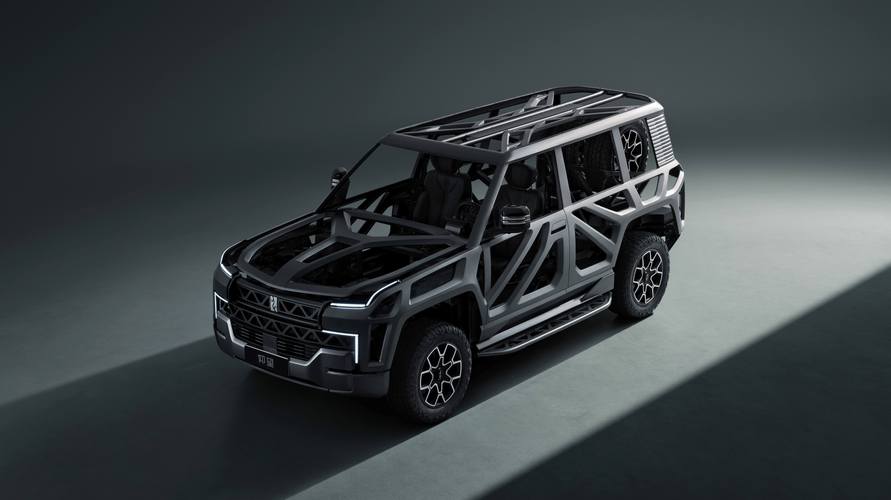 广州342仰望U8硬派越野的科技魅力，国能汽车对传统燃油车市场的冲击